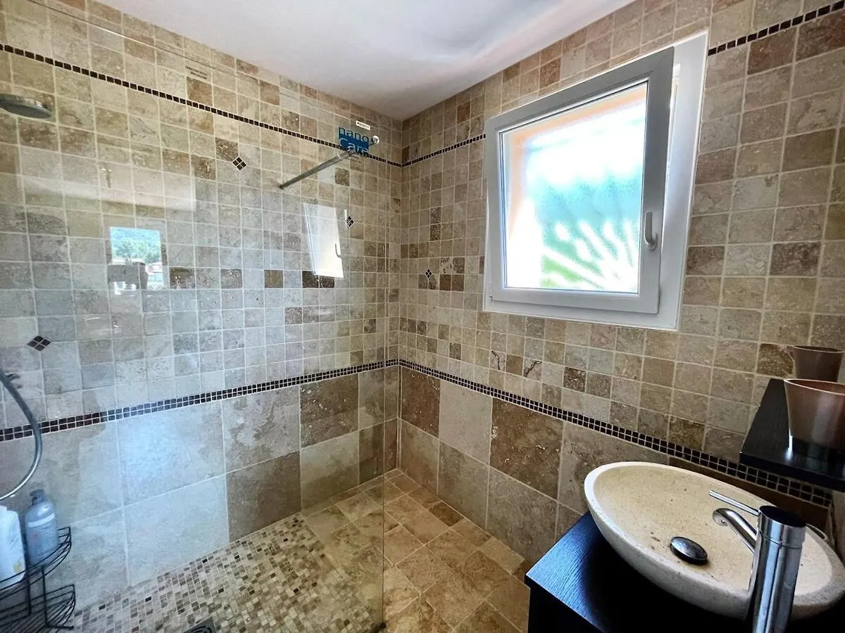 Villa Au Calme Avec Piscine Foix